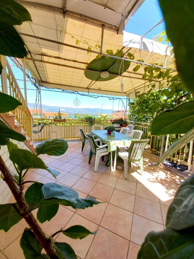 Apartman Toni Трогир Екстериор снимка
